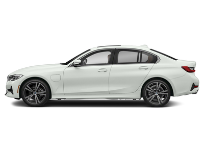 2022 BMW 3 Series 330e xDrive