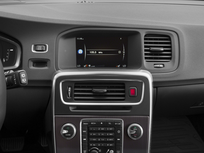 2018 Volvo V60 Cross Country T5