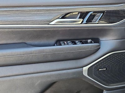 2023 Jeep Wagoneer Series III FULL-SPEED FORWARD-COLLISION WARNING PLUS