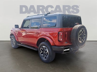 2022 Ford Bronco Outer Banks BASE