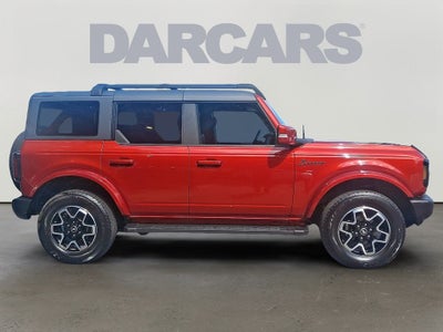 2022 Ford Bronco Outer Banks BASE