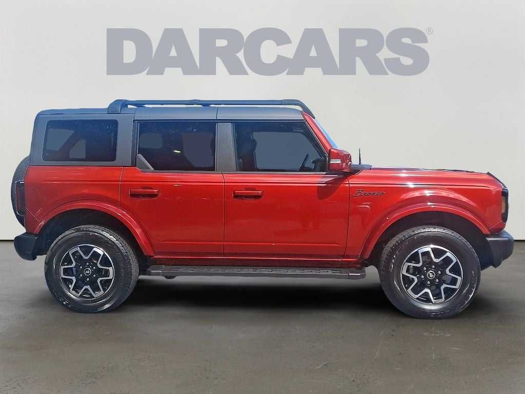 2022 Ford Bronco Outer Banks BASE