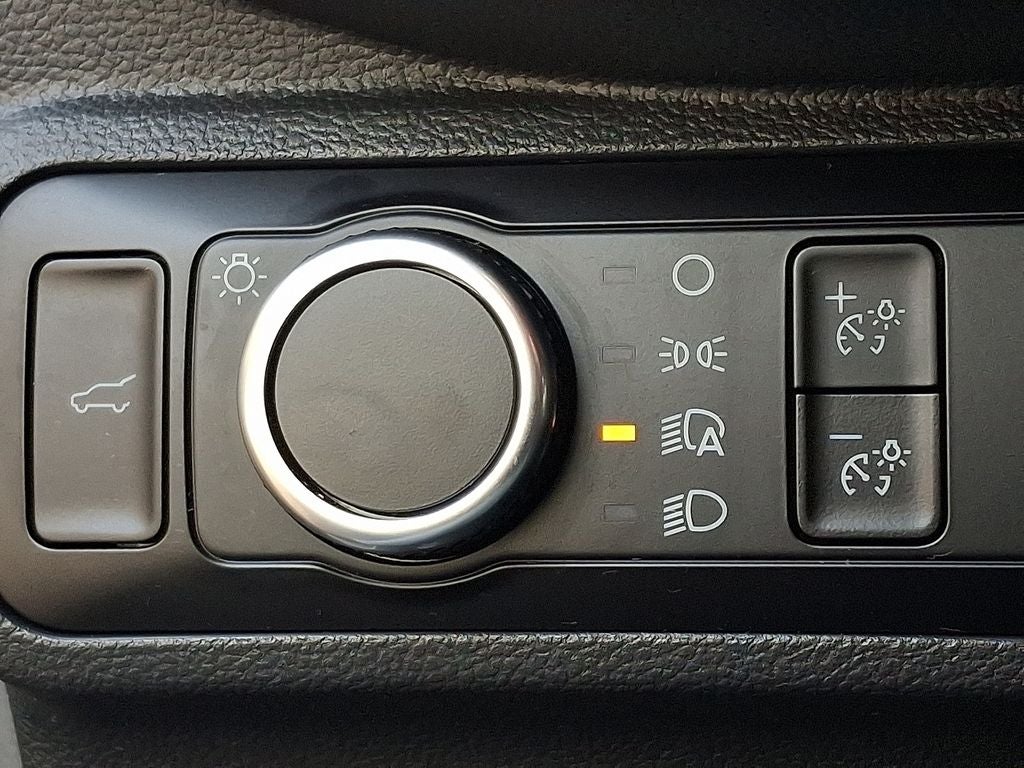 2025 Ford Explorer Active BASE