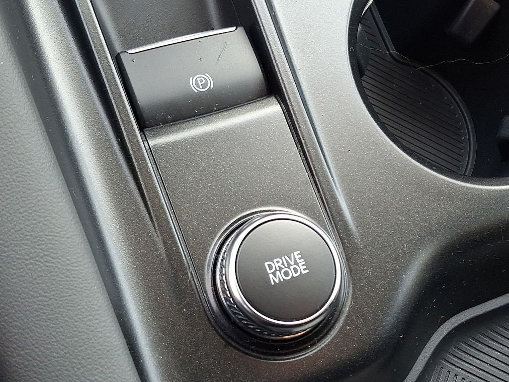 2025 Ford Explorer Active BASE