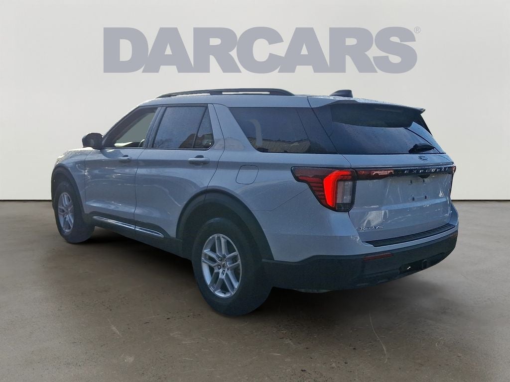 2025 Ford Explorer Active BASE
