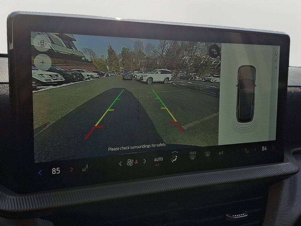 2025 Ford Explorer Active BASE