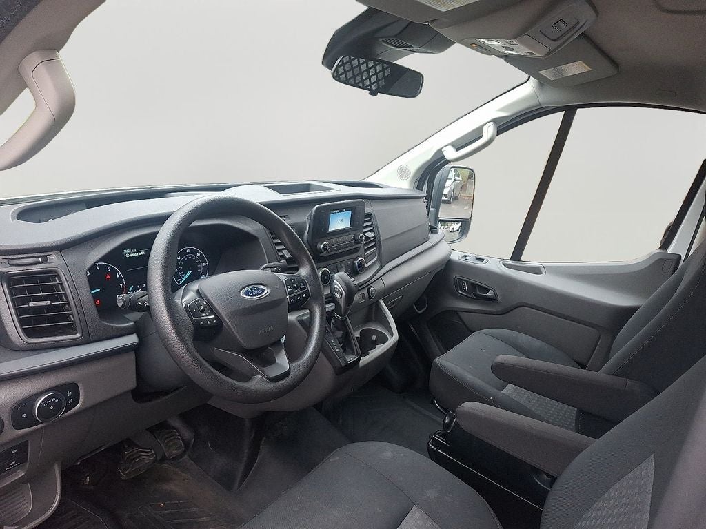 2022 Ford Transit-250 Base