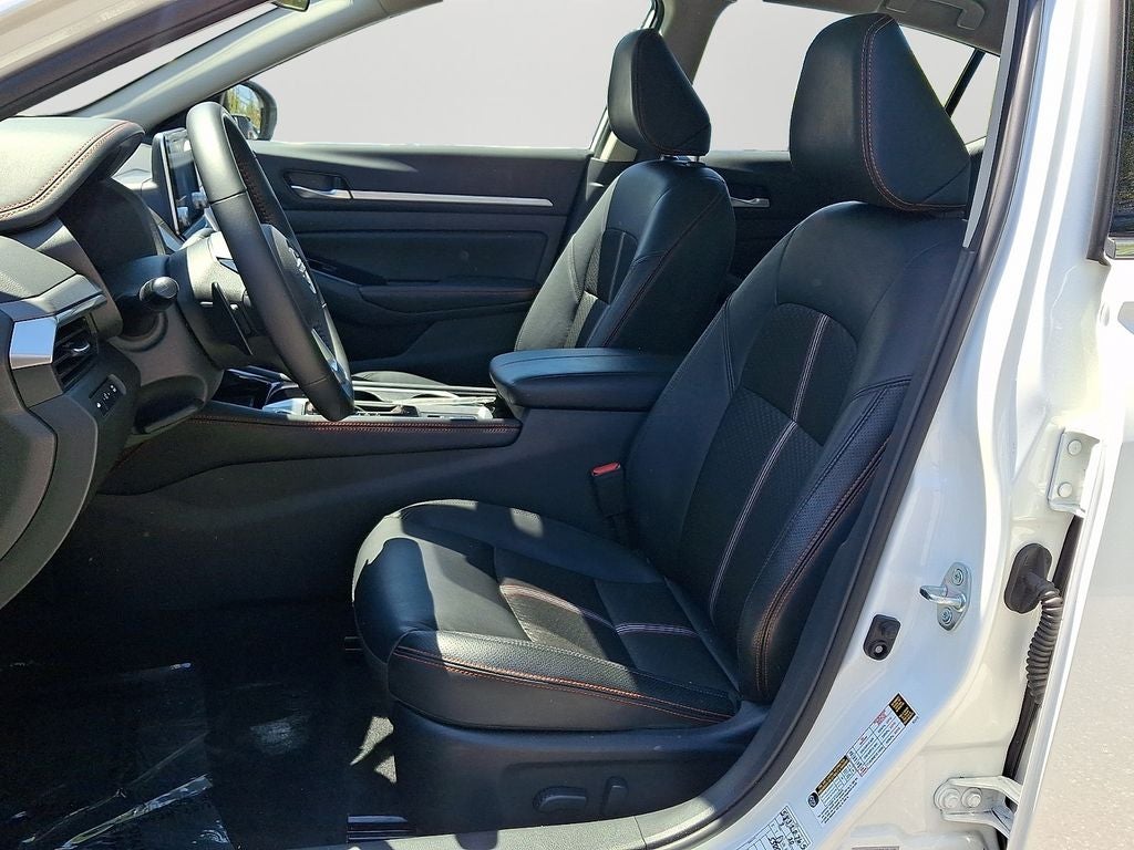 2025 Nissan Altima 2.5 SR BASE