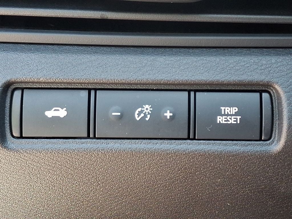 2025 Nissan Altima 2.5 SR BASE