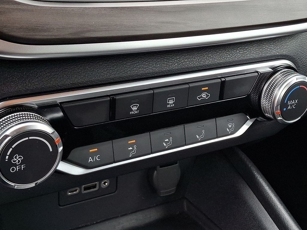 2025 Nissan Altima 2.5 SV