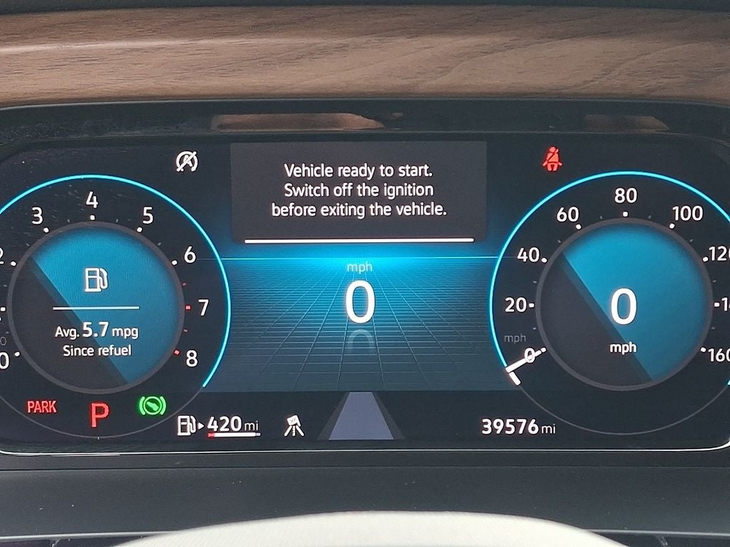2025 Volkswagen Atlas 2.0T SE w/Technology