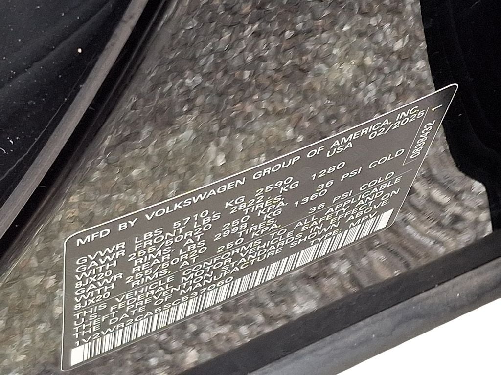 2025 Volkswagen Atlas 2.0T SE w/Technology
