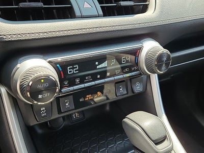 2025 Toyota RAV4 XLE XLE WEATHER PKG