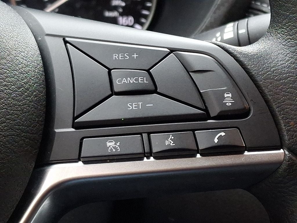 2025 Nissan Sentra SV BASE