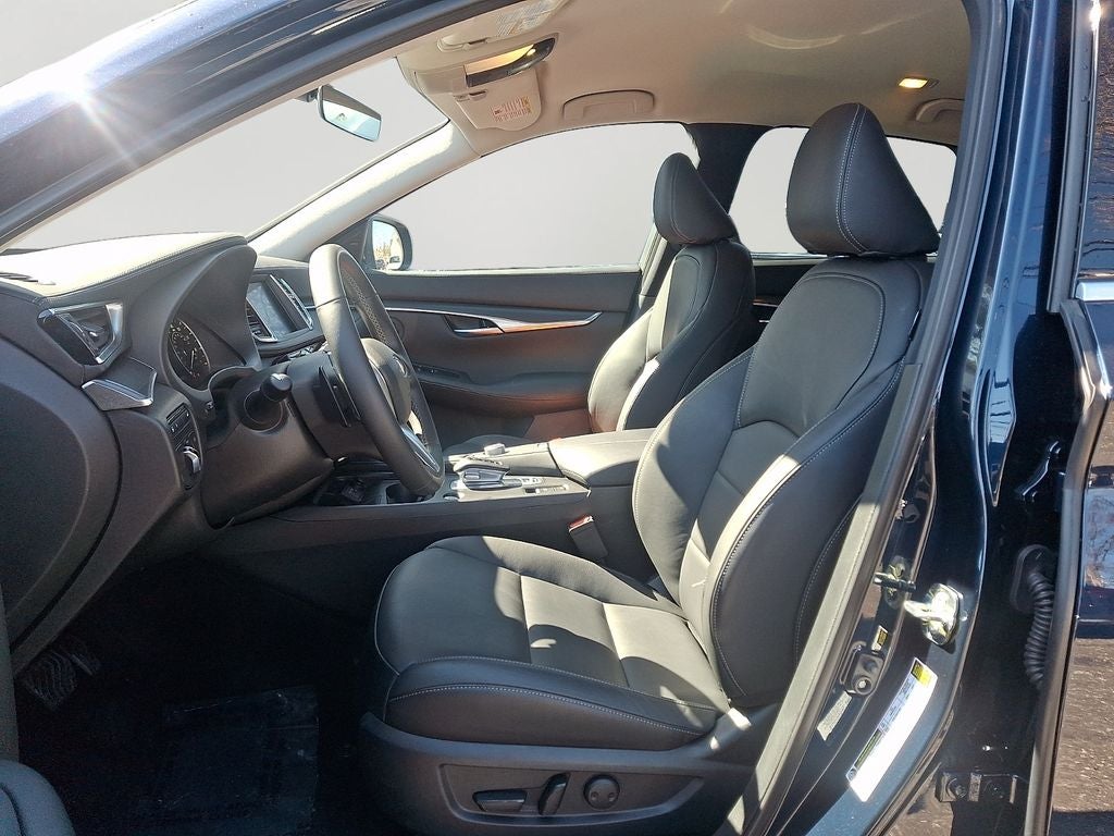 2025 INFINITI QX50 PURE BASE