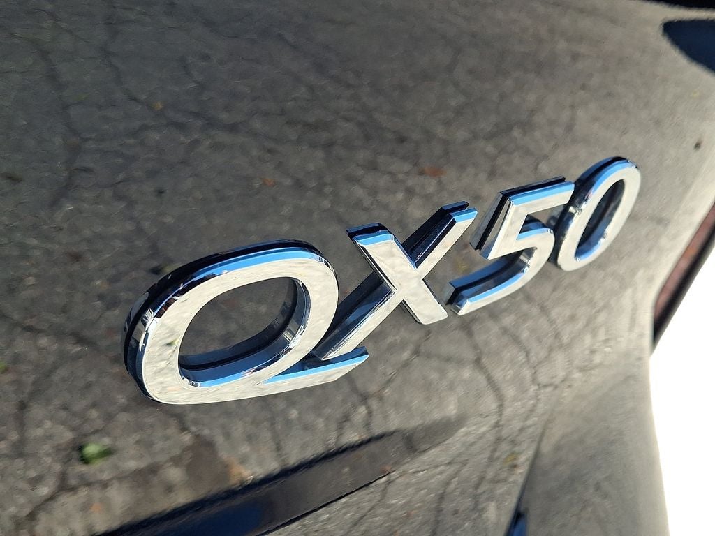 2025 INFINITI QX50 PURE BASE