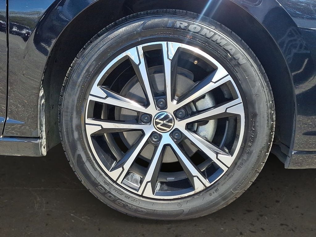 2025 Volkswagen Jetta 1.5T Sport BASE