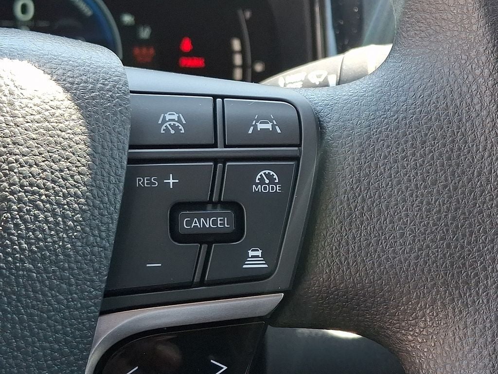 2025 Toyota Camry LE BASE