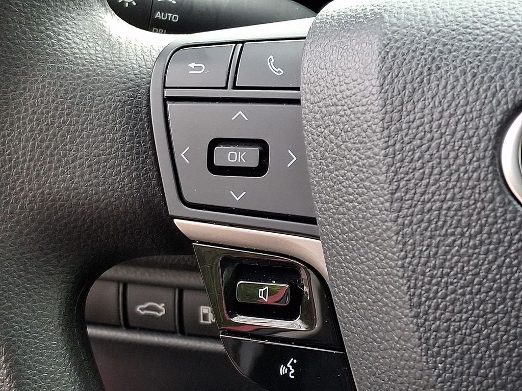 2025 Toyota Camry LE BASE