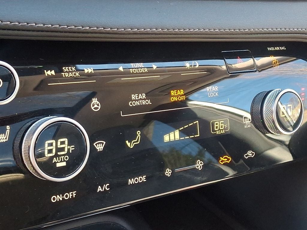 2025 INFINITI QX60 PURE BASE