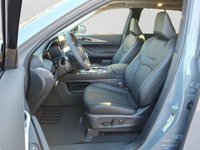 2026 INFINITI QX60 LUXE BLIND SPOT WARNING