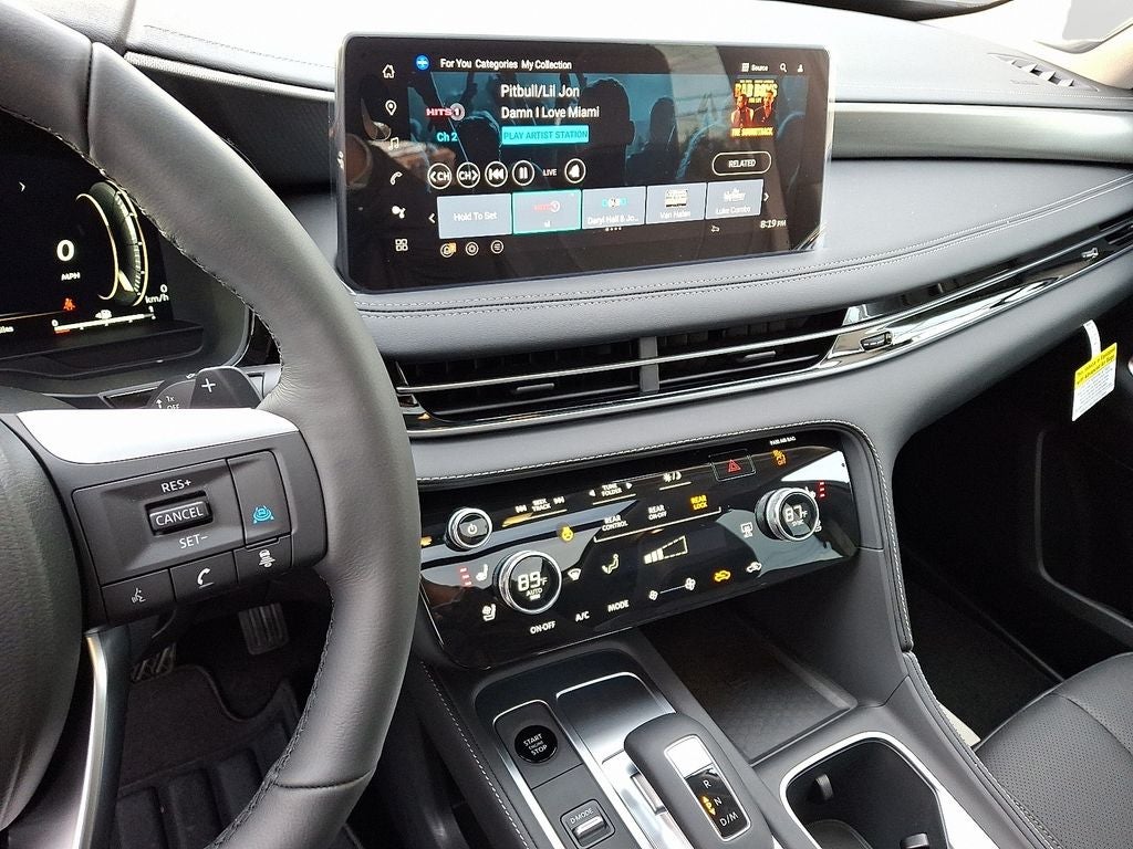 2026 INFINITI QX60 LUXE BLIND SPOT WARNING