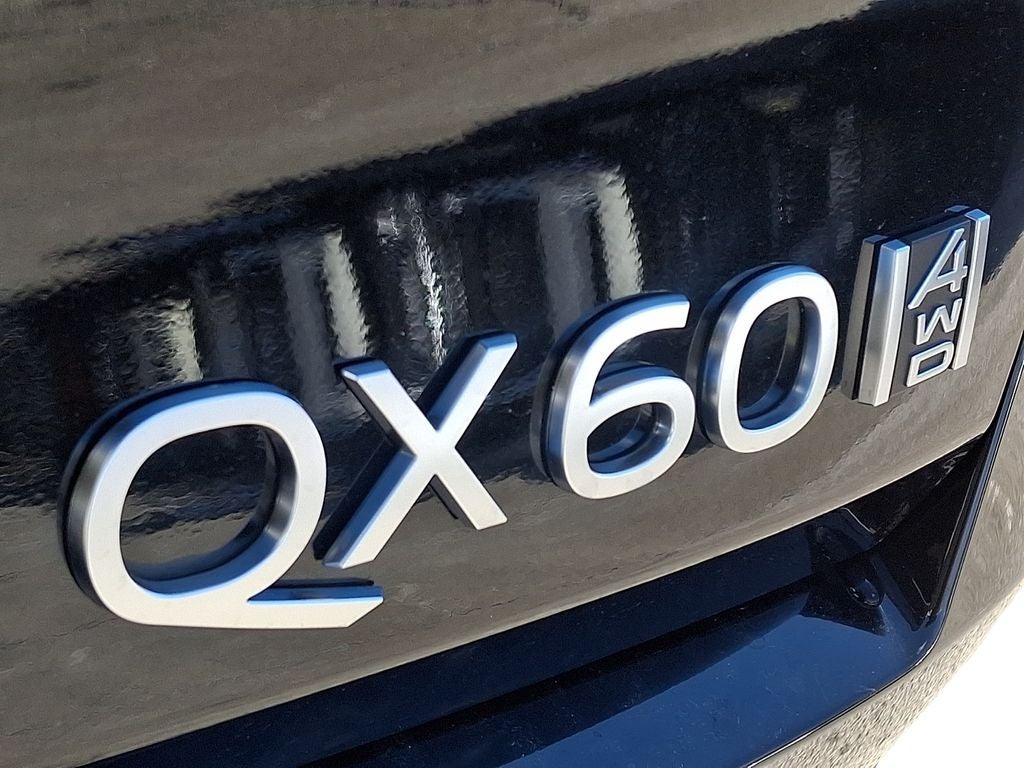 2026 INFINITI QX60 LUXE