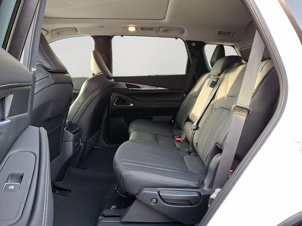 2026 INFINITI QX60 LUXE PREDICTIVE FORWARD COLLISION WARNING