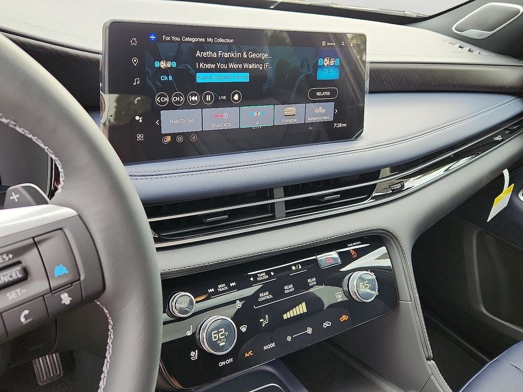 2026 INFINITI QX60 SPORT BLIND SPOT WARNING