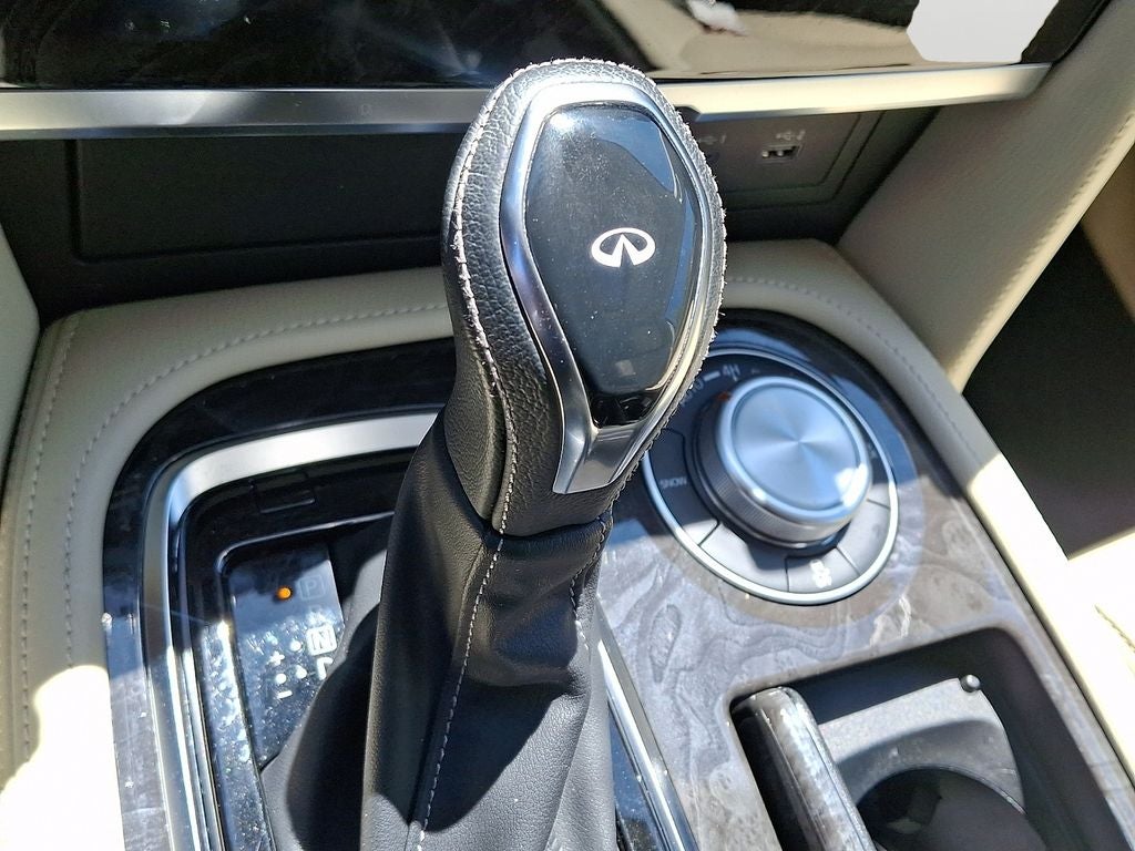 2022 INFINITI QX80 LUXE CARGO PKG