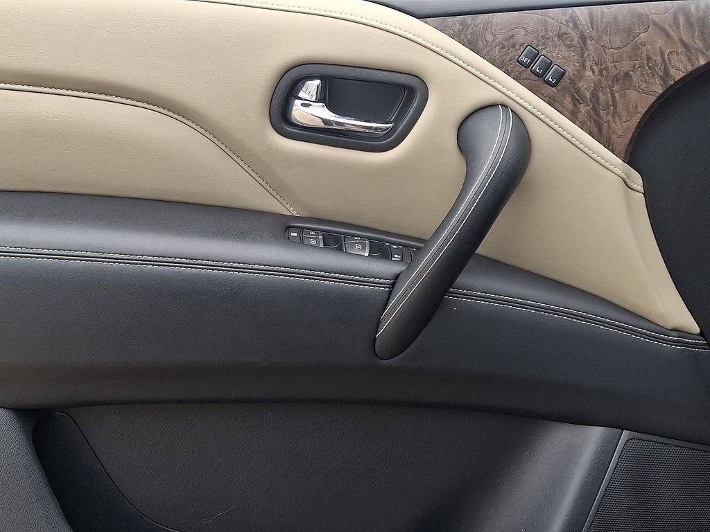 2024 INFINITI QX80 Premium Select