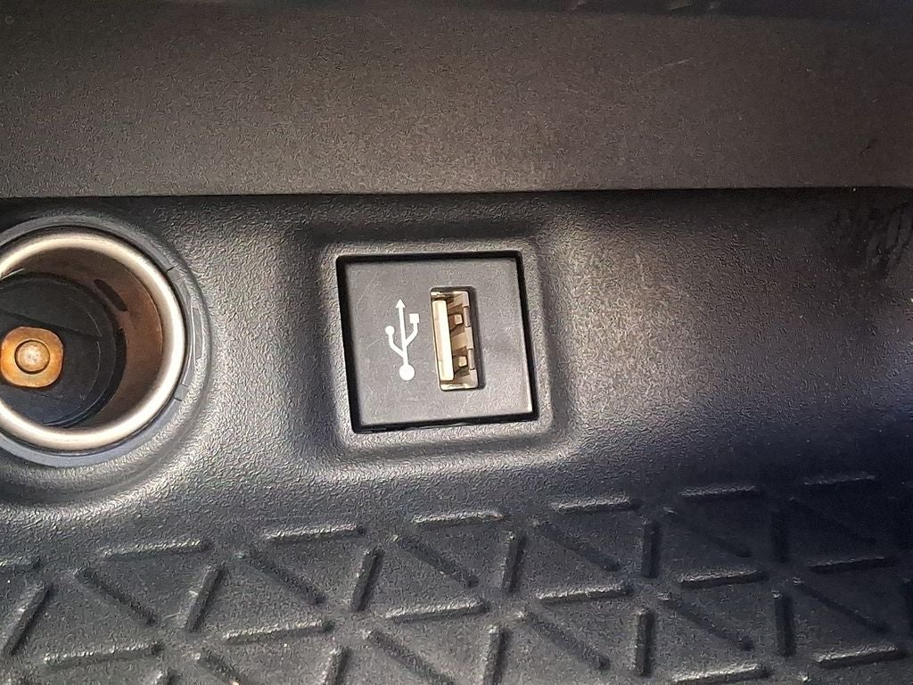 2023 Toyota RAV4 Hybrid XLE CONVENIENCE PKG & WEATHER PKG