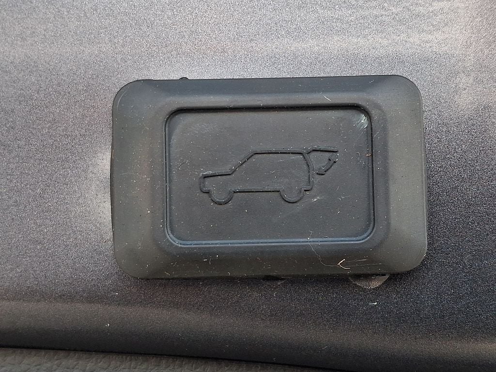 2023 Toyota RAV4 Hybrid XLE CONVENIENCE PKG & WEATHER PKG