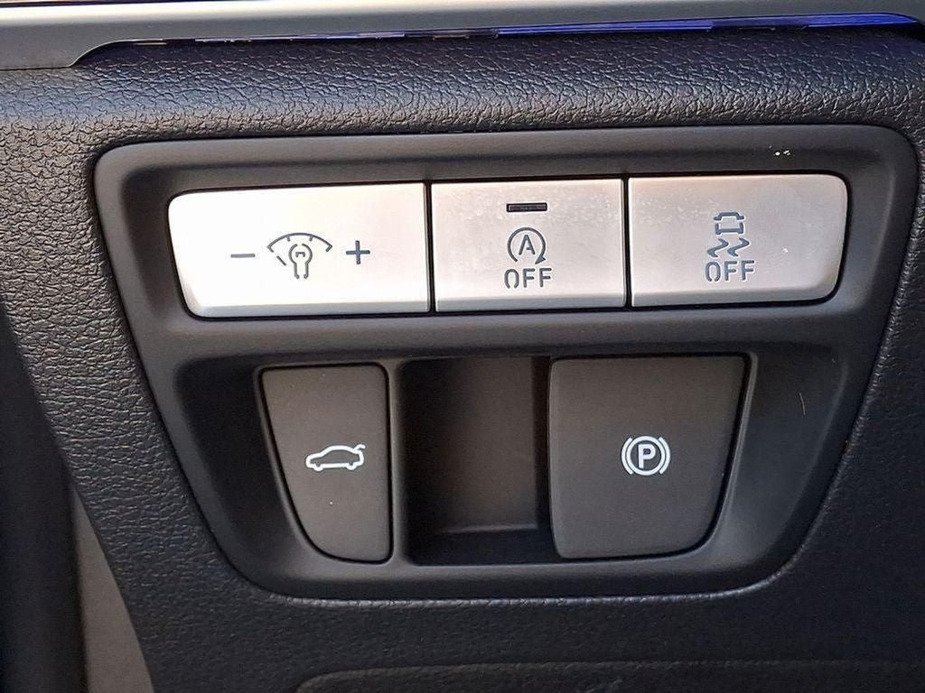 2024 Genesis G80 2.5T FORWARD COLLISION-AVOIDANCE-ASSIST