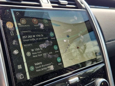 2024 Land Rover Discovery S BASE