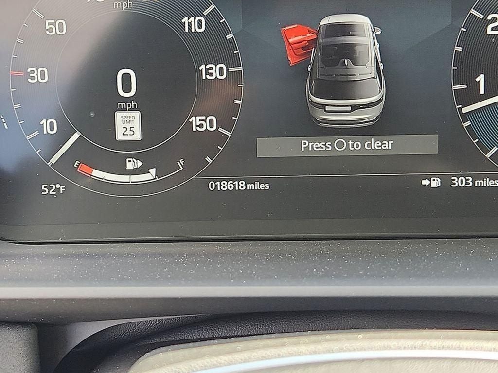 2024 Land Rover Discovery S BASE