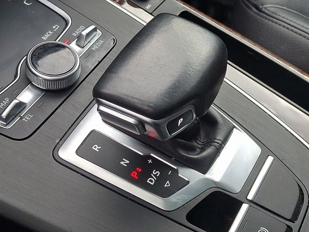 2020 Audi Q5 45 Premium Plus quattro