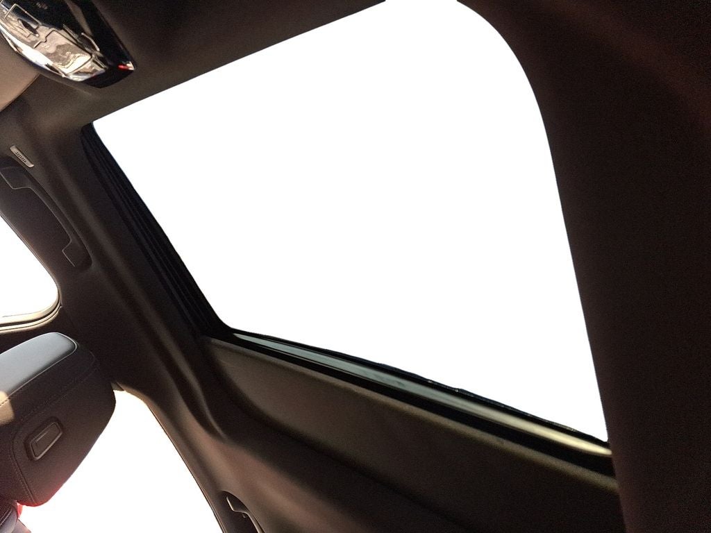 2025 BMW 5 Series 530i xDrive LANE DEPARTURE WARNING