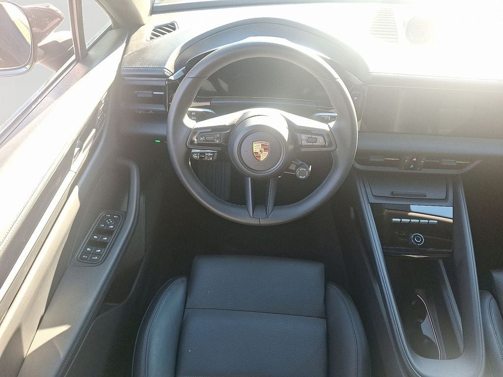 2024 Porsche Macan Base - Photo 11