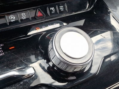 2024 Jeep Wagoneer Base