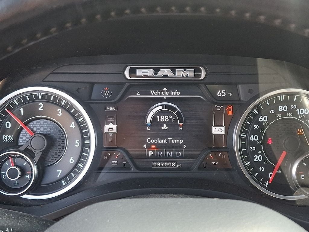 2021 RAM 1500 Big Horn/Lone Star SPORT APPEARANCE PACKAGE