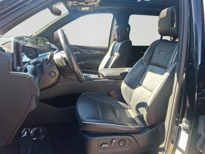 2023 Cadillac Escalade Sport BASE