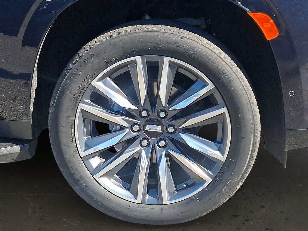 2023 Cadillac Escalade Sport BASE