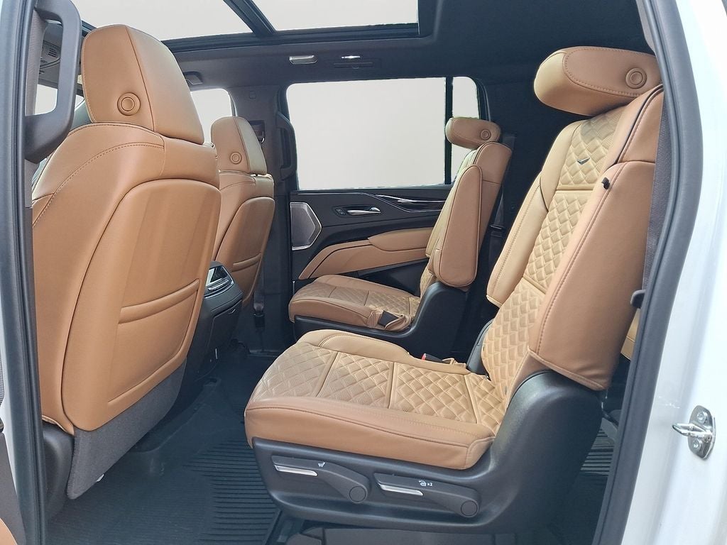 2023 Cadillac Escalade ESV Premium TOURING PACKAGE, PERFORMANCE PACKAGE