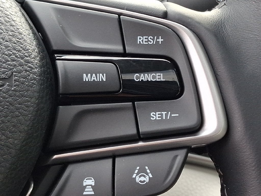 2018 Honda Accord EX-L 2.0T BASE