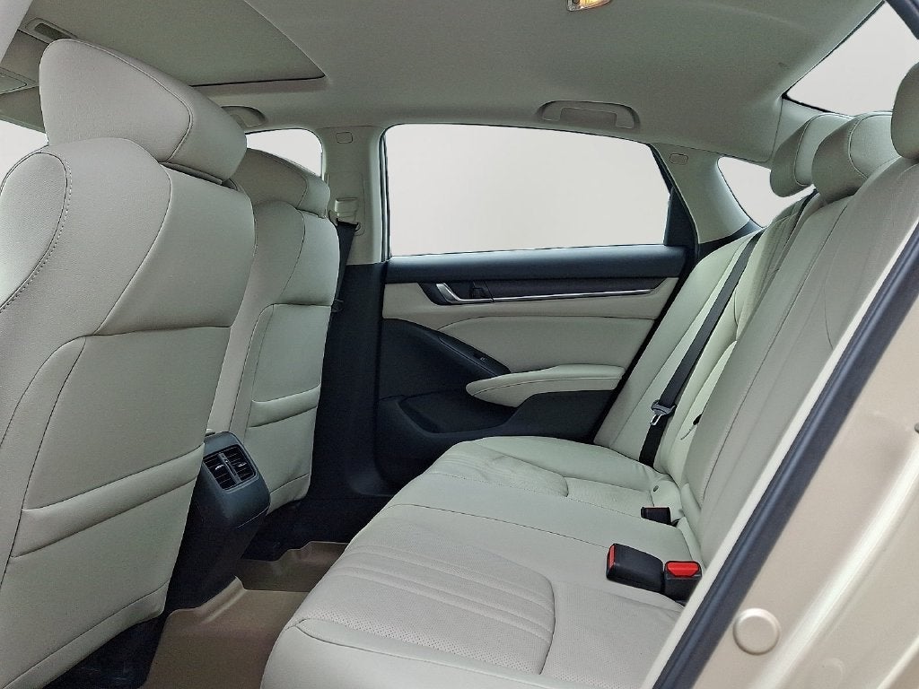 2018 Honda Accord EX-L 2.0T BASE