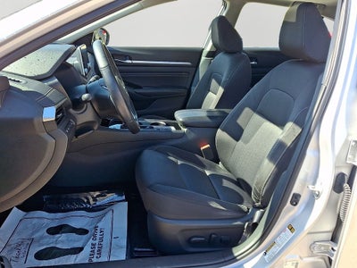2020 Nissan Altima 2.5 SV BASE