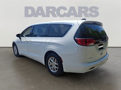 2024 Chrysler Voyager LX