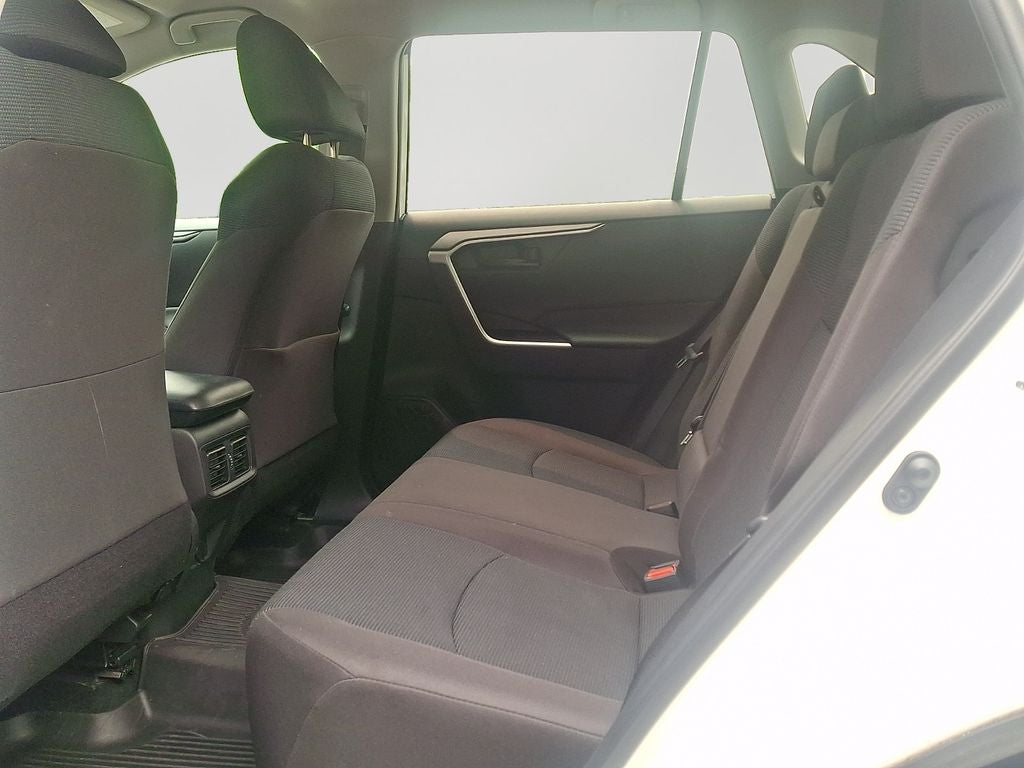 2023 Toyota RAV4 LE BASE
