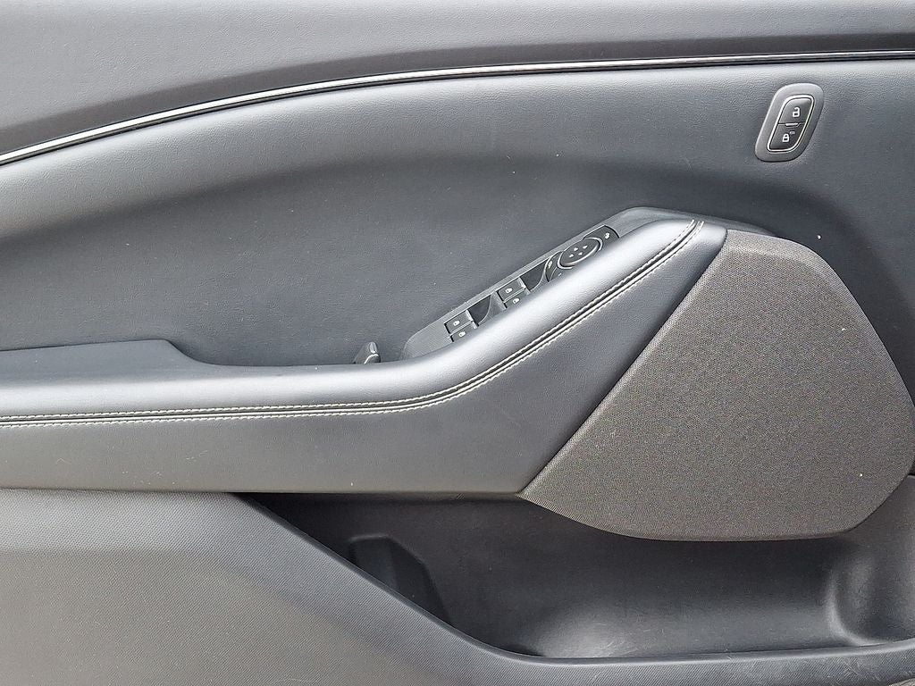 2022 Ford Mustang Mach-E Select